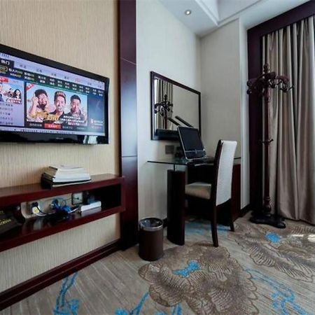 ג'ינגדג'ן Grand Noble Hotel מראה חיצוני תמונה