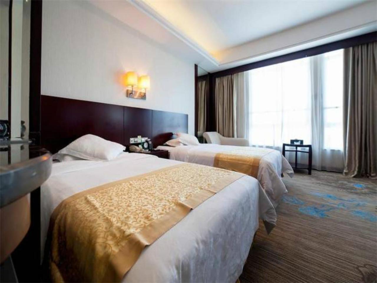 ג'ינגדג'ן Grand Noble Hotel מראה חיצוני תמונה