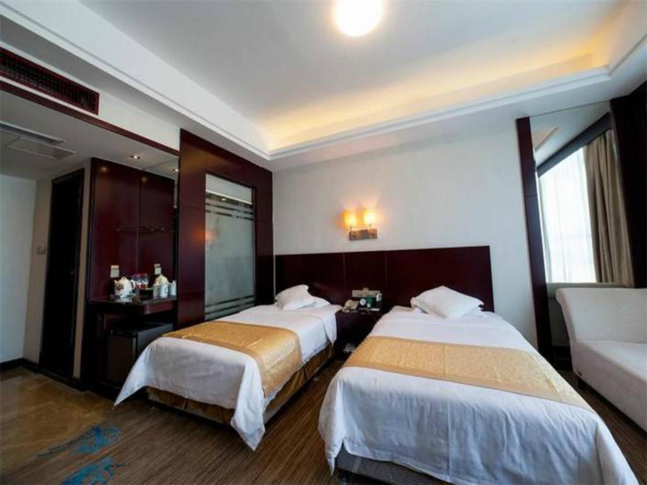 ג'ינגדג'ן Grand Noble Hotel מראה חיצוני תמונה